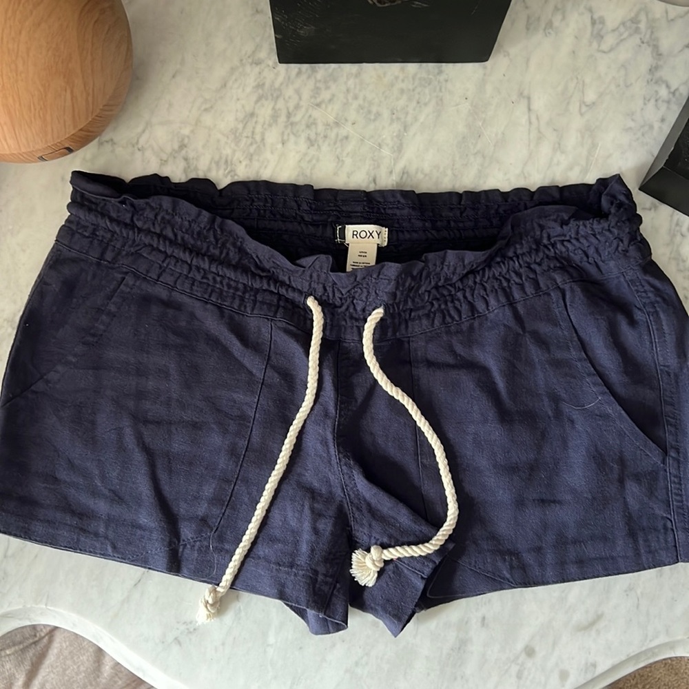 Roxy, navy blue linen shorts
